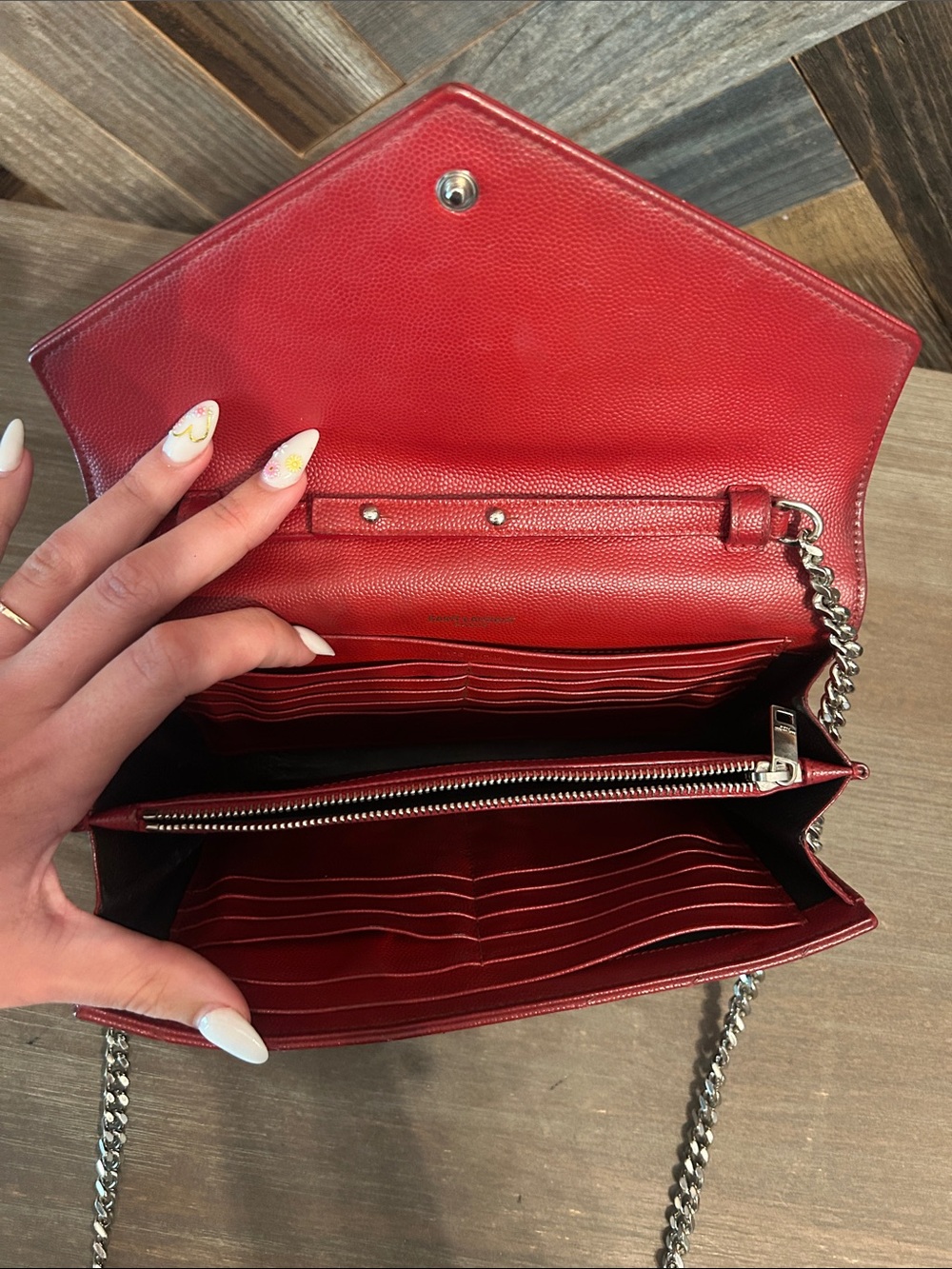 YSL Signature Cassandre Wallet on Chain - Picture 8 of 8